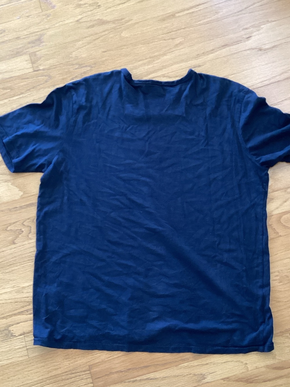 Pink Floyd Tee with Sun Face and Blue Accent - Picture 6 of 6